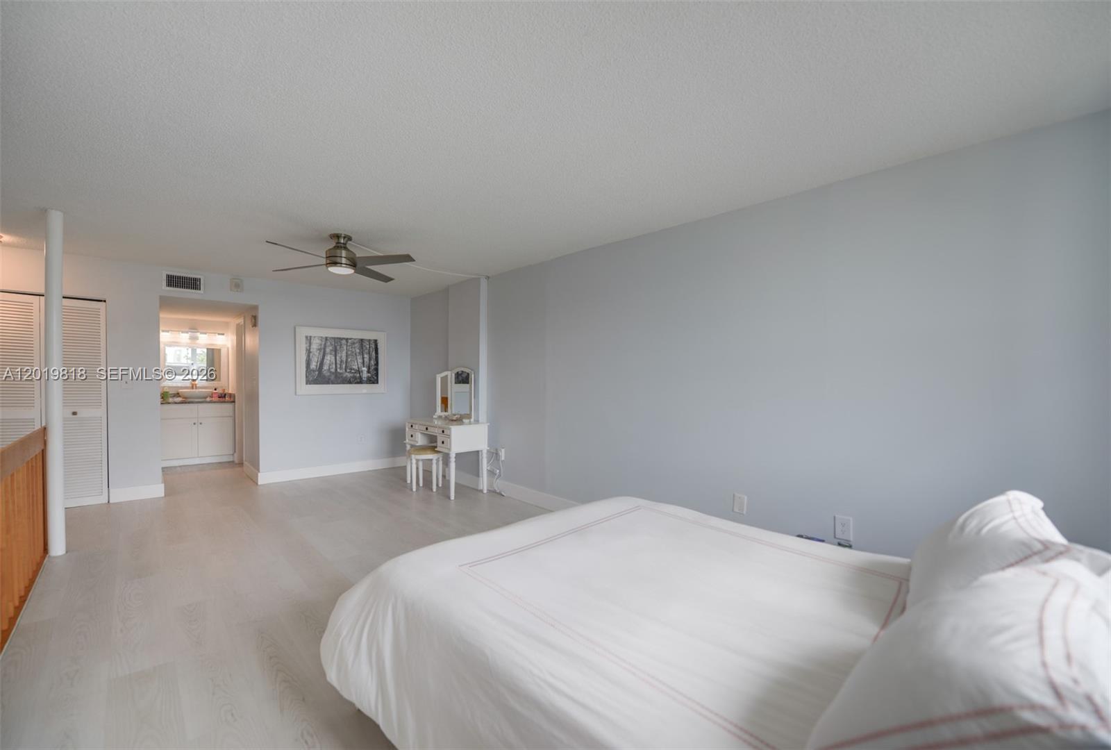 TOWNE ROYALE CONDO - Residential