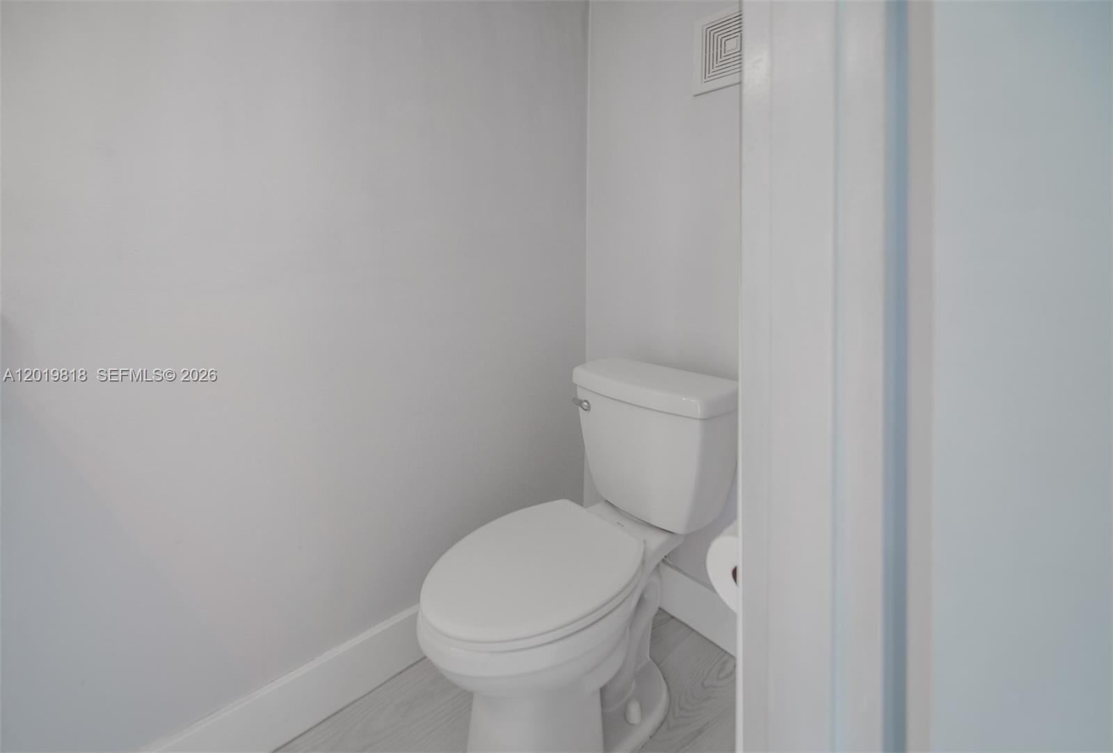 TOWNE ROYALE CONDO - Residential