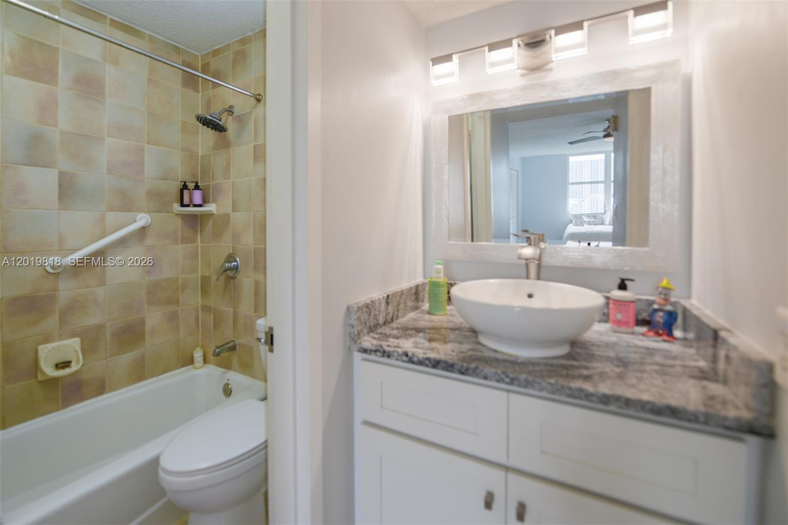 TOWNE ROYALE CONDO - Residential