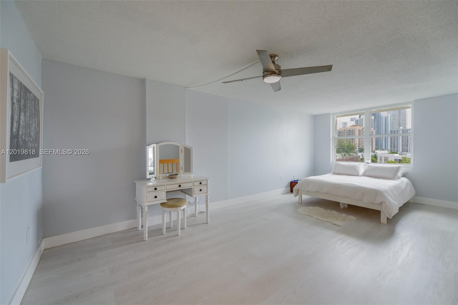 TOWNE ROYALE CONDO - Residential