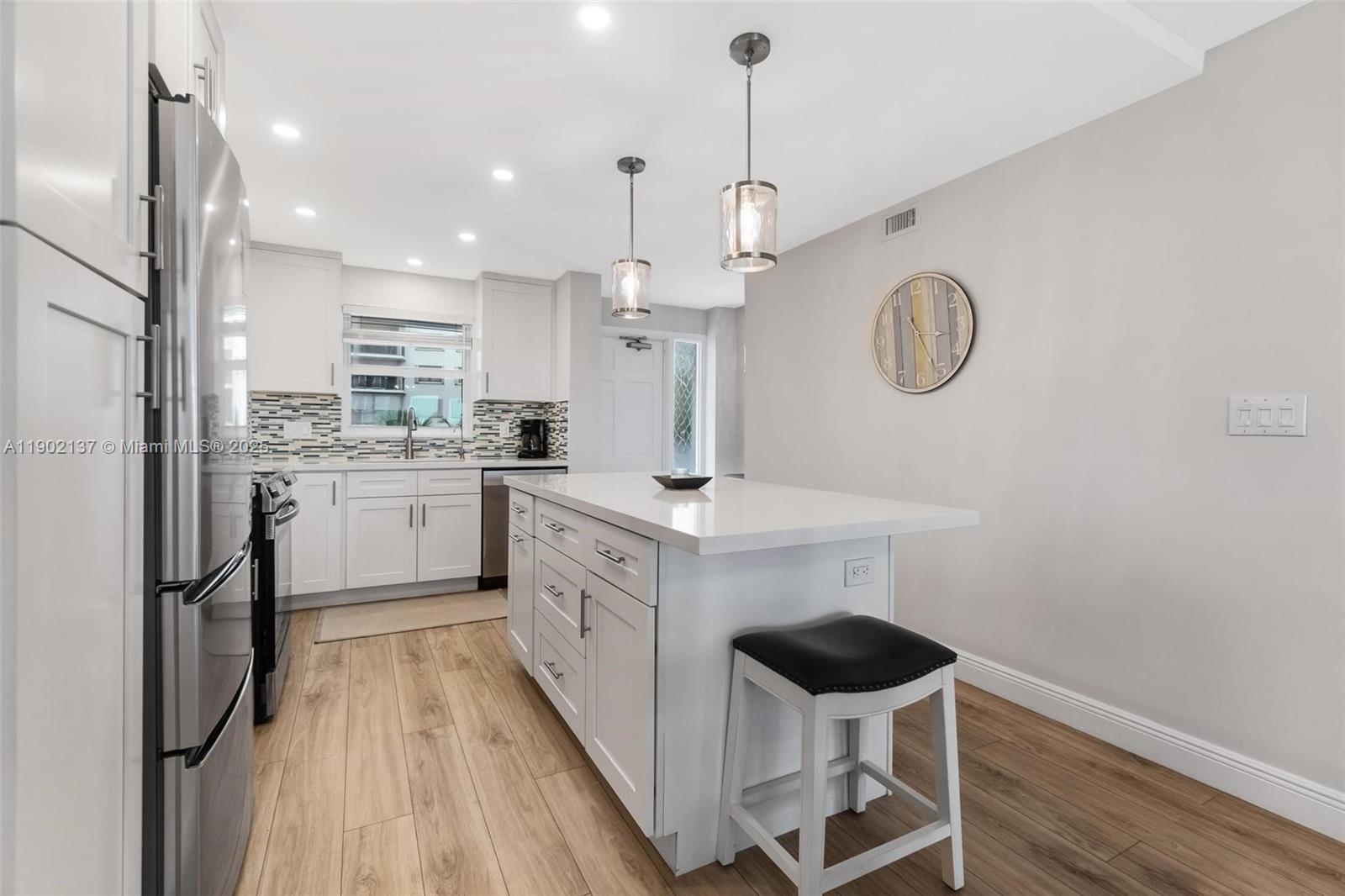 CRANE CREST APTS CO-OP - Residential