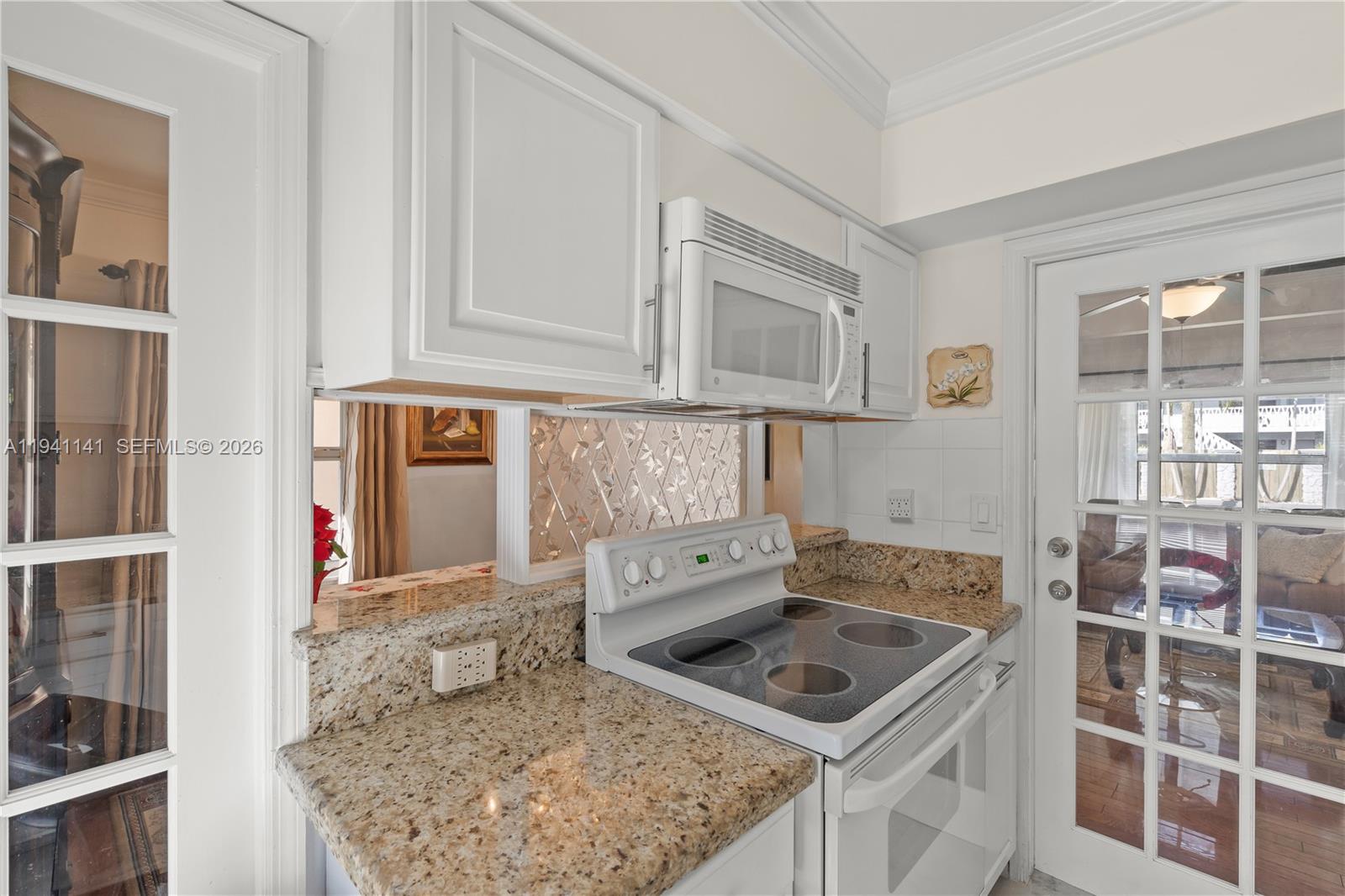 HOLMBERG & MC KEES - Residential Lease