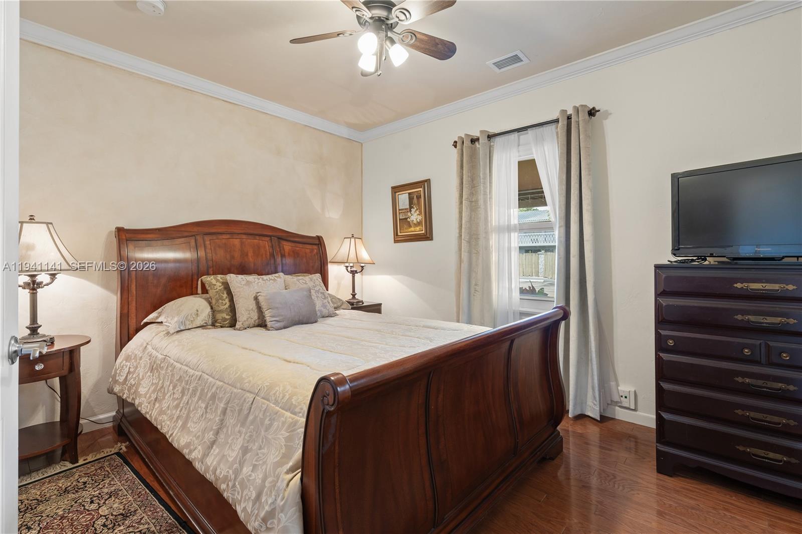 HOLMBERG & MC KEES - Residential Lease