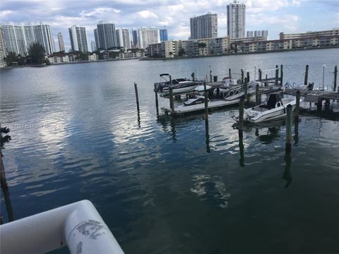 A home in Aventura