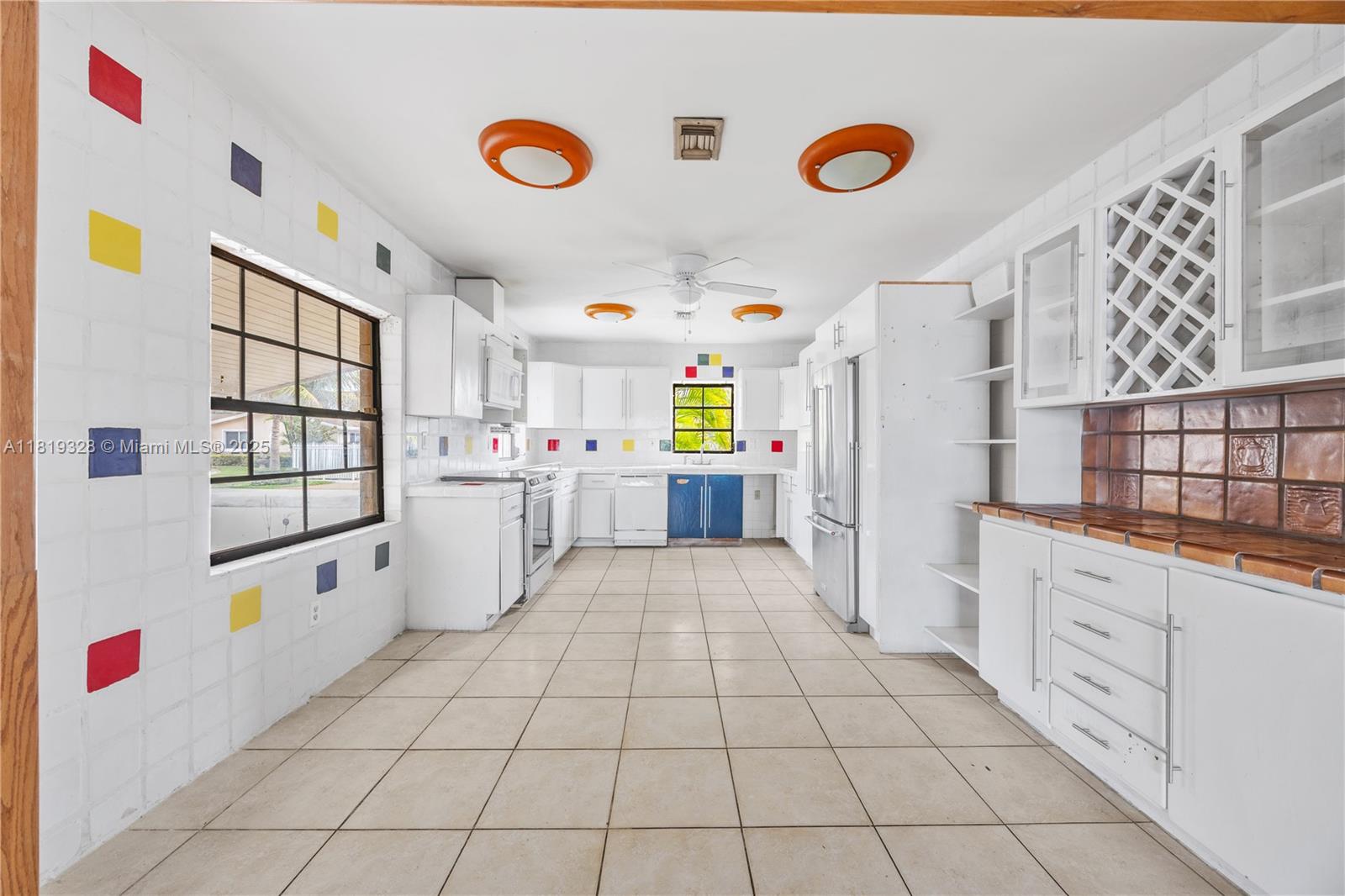 LAKE CATALINA - Residential
