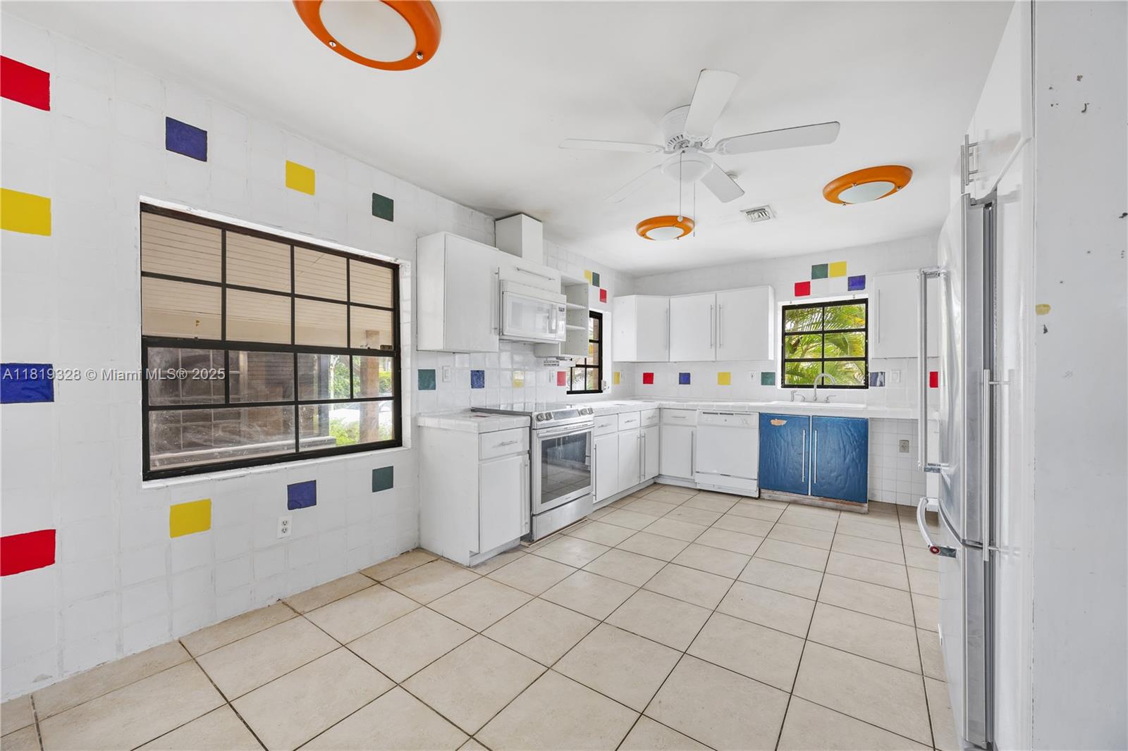 LAKE CATALINA - Residential
