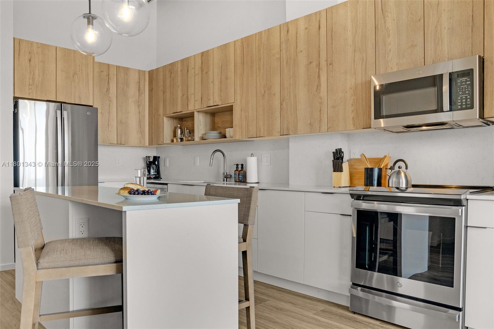 LITTLE RIVER LOFTS - Residential Lease