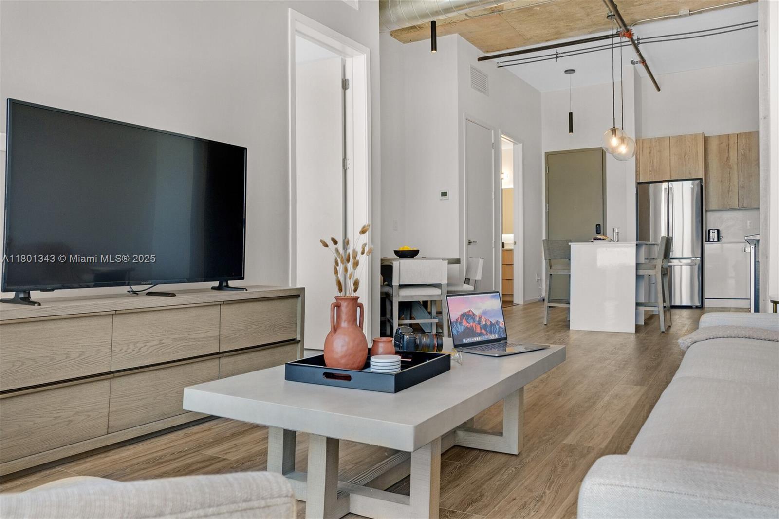 LITTLE RIVER LOFTS - Residential Lease