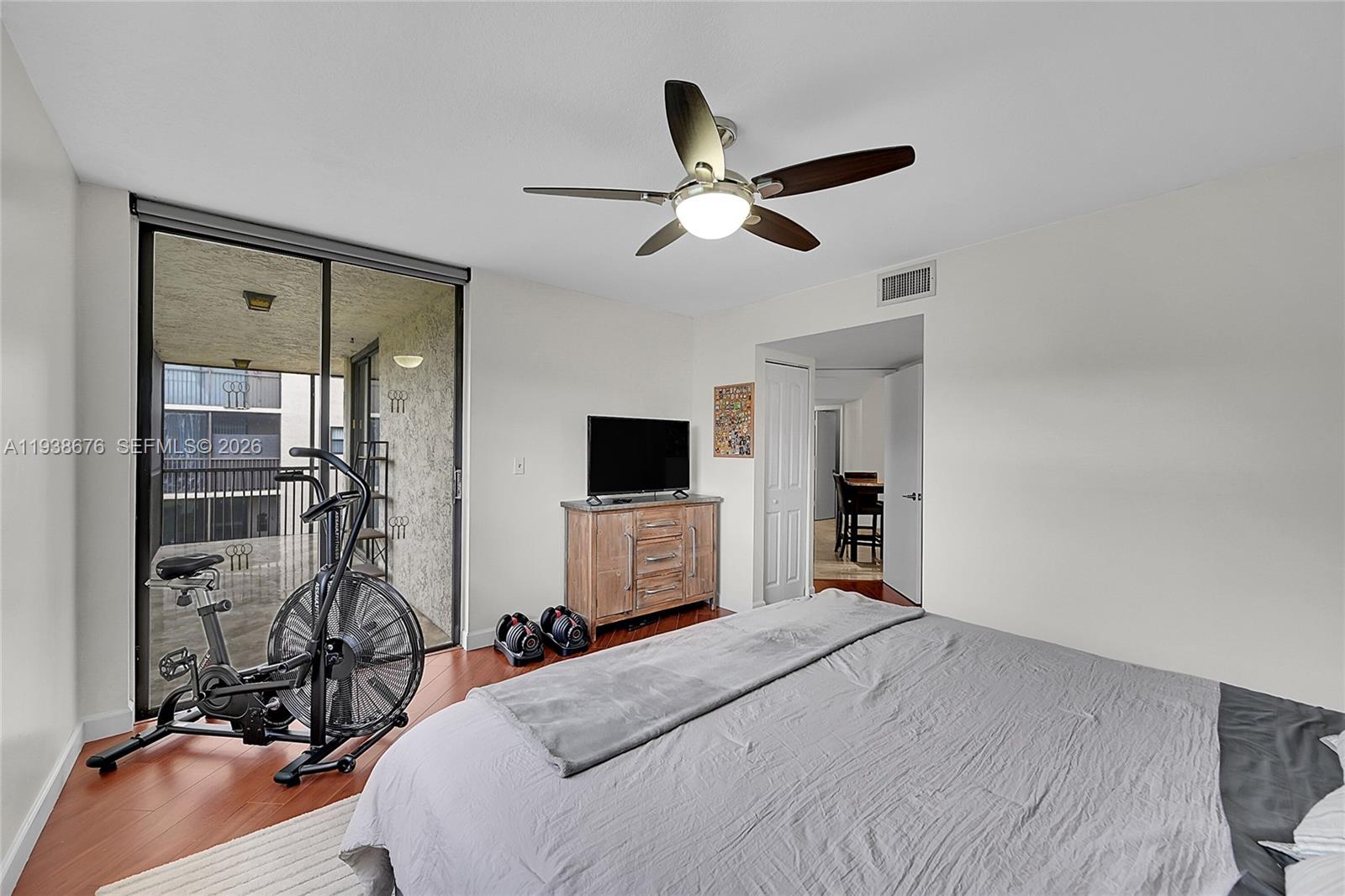 PLANTATION RACQUET CLUB - Residential