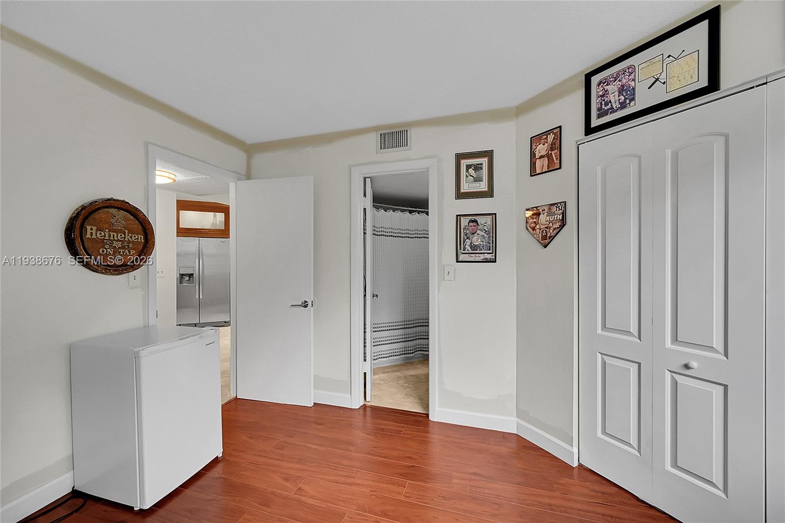 PLANTATION RACQUET CLUB - Residential