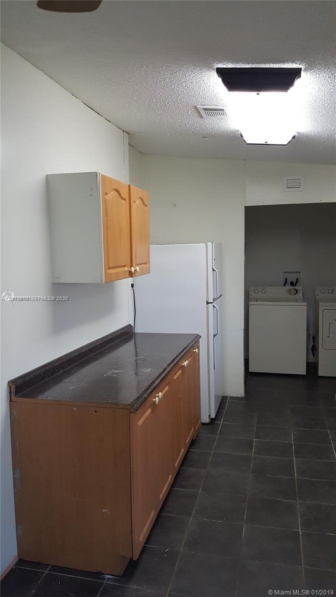 19800 SW 180th Ave 32