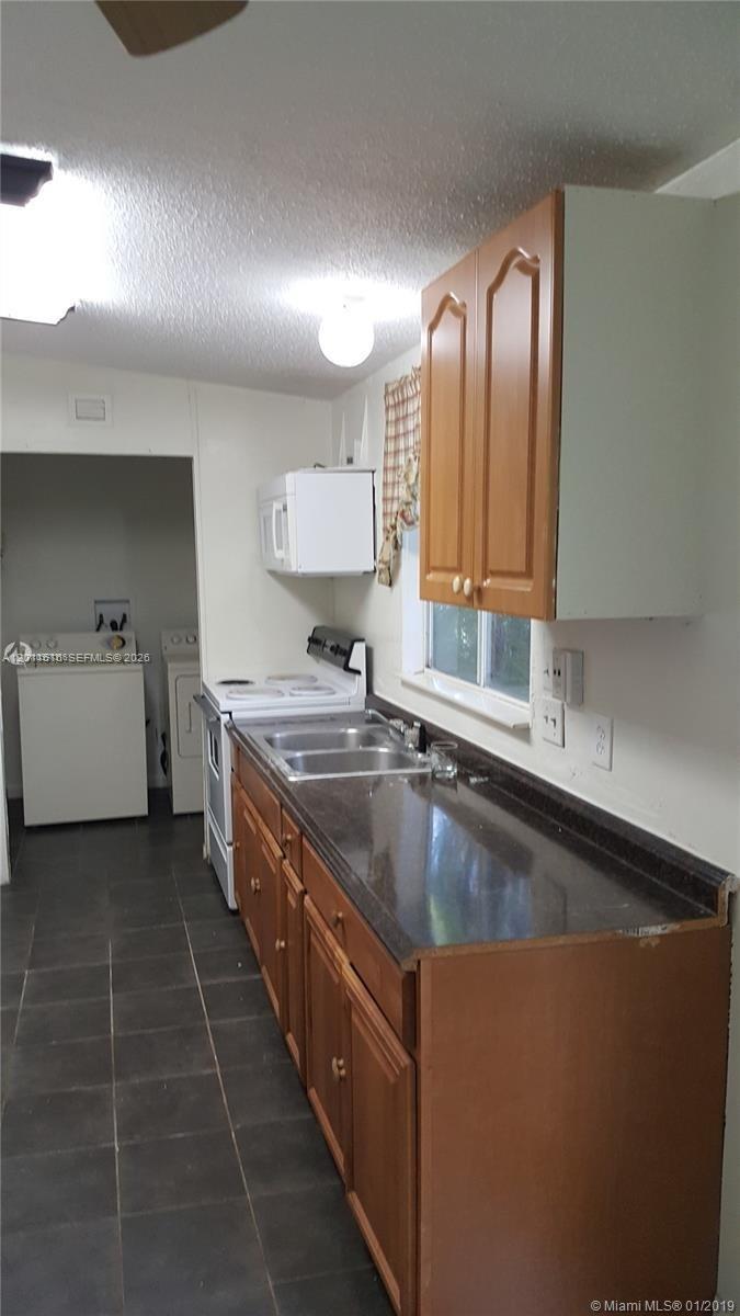 19800 SW 180th Ave 32