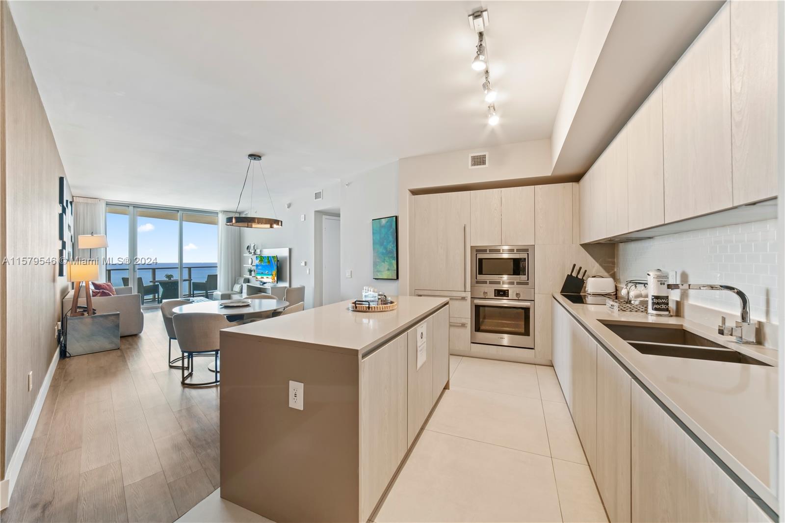 4111 SOUTH OCEAN DRIVE CO - Residential Lease