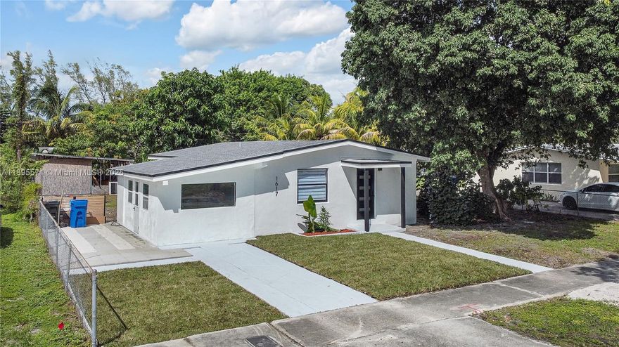 This Move-in ready home is a true gem that combine style, functionality and value. Step inside to a full renovated living space filled with natural lighting, bedrooms fully updated, 2 full bathrooms completely renovated as well with the kitchen with beautiful stein steal appliances and enjoy piece off mind with new roof., Huge backyard ideal for entertainment or adding a pool. Conveniently located minutes from las olas, shopping, dining and major highways.

for showings use showing assist. 24 hours Needed. In the case a buyer defaults on a contract, the Selling agent will not receive any deposit funds.