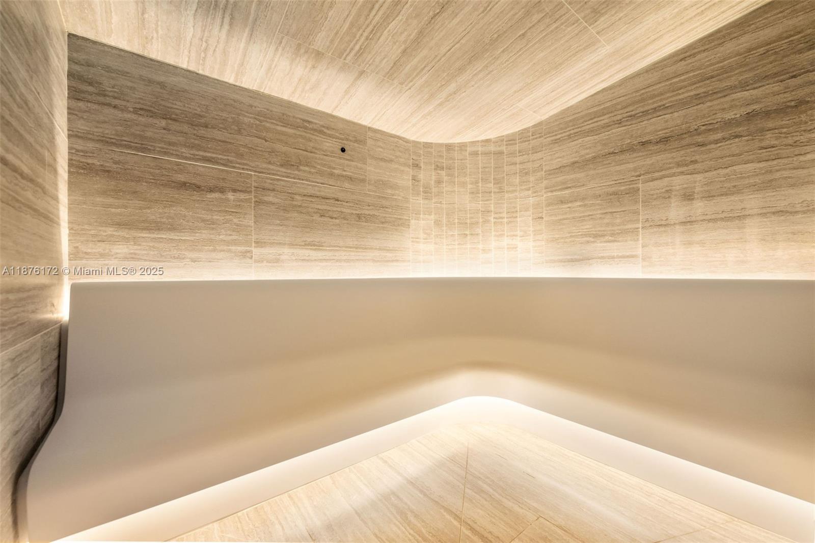 MR. C'S RESIDENCES - Residential