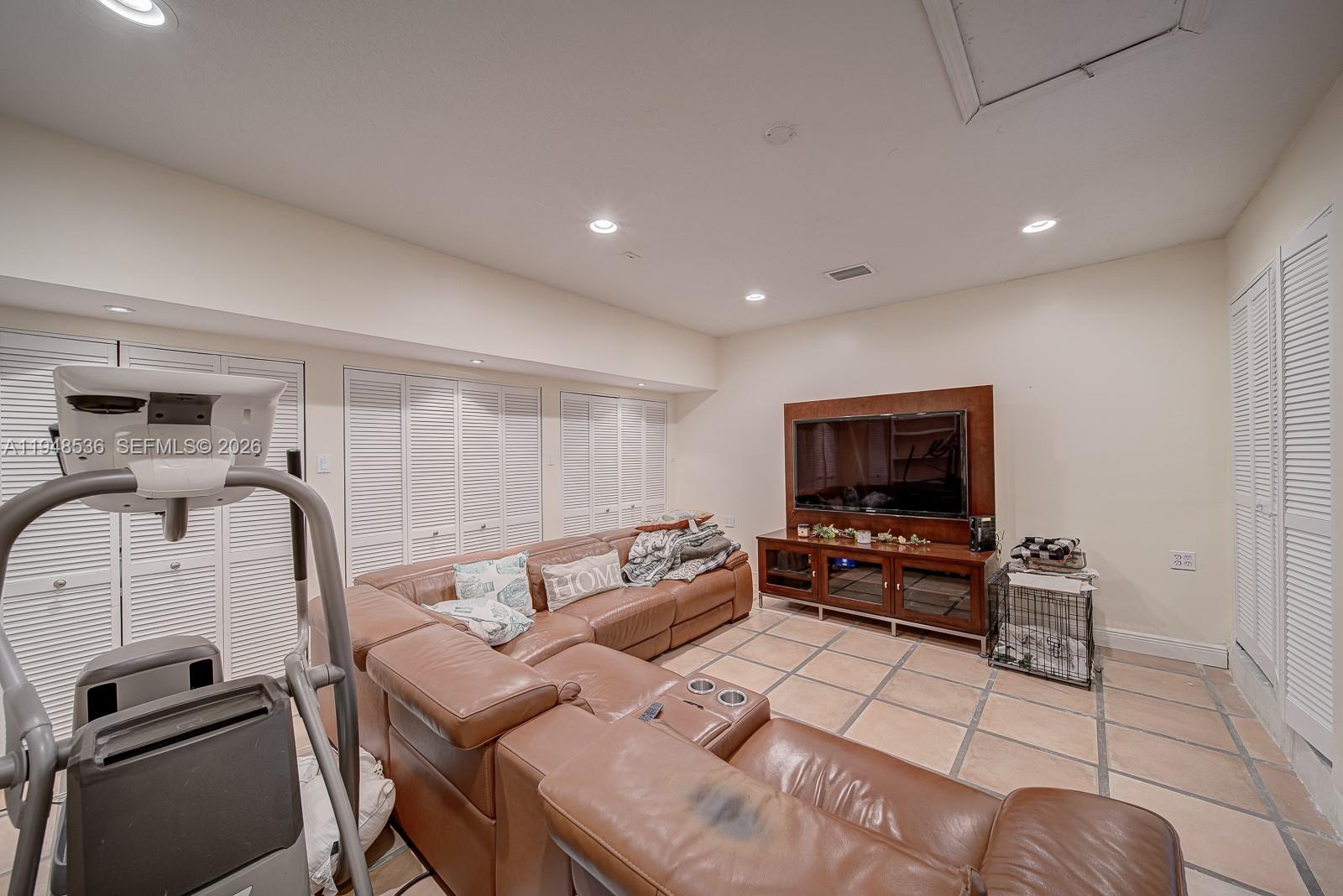 CORAL REEF NURSERIES SEC - Residential