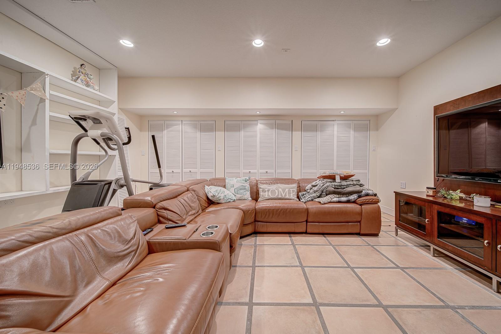 CORAL REEF NURSERIES SEC - Residential