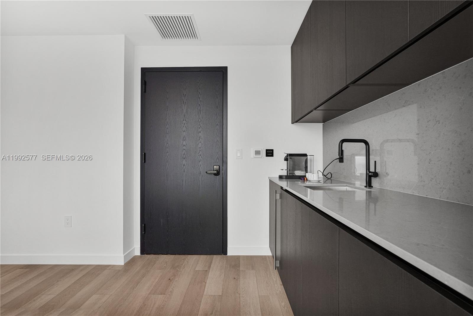 MIAMI NORTH - Residential