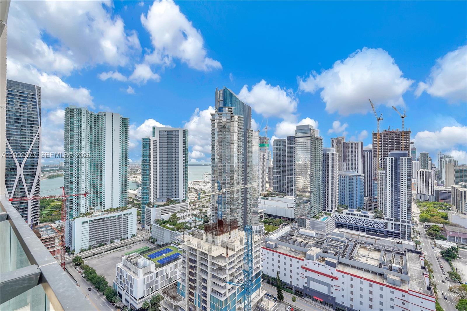 MIAMI NORTH - Residential
