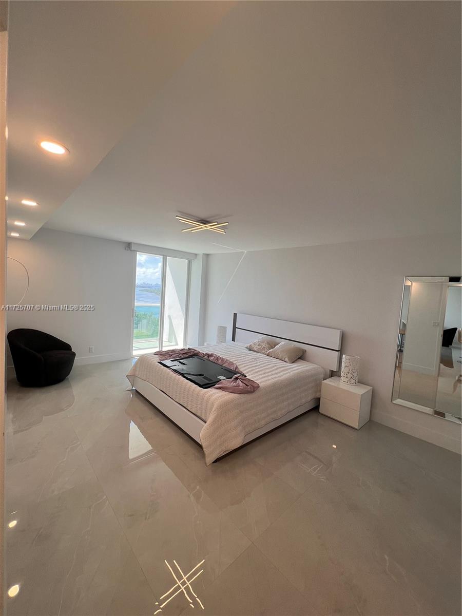ARLEN HOUSE EAST CONDO - Residential Lease