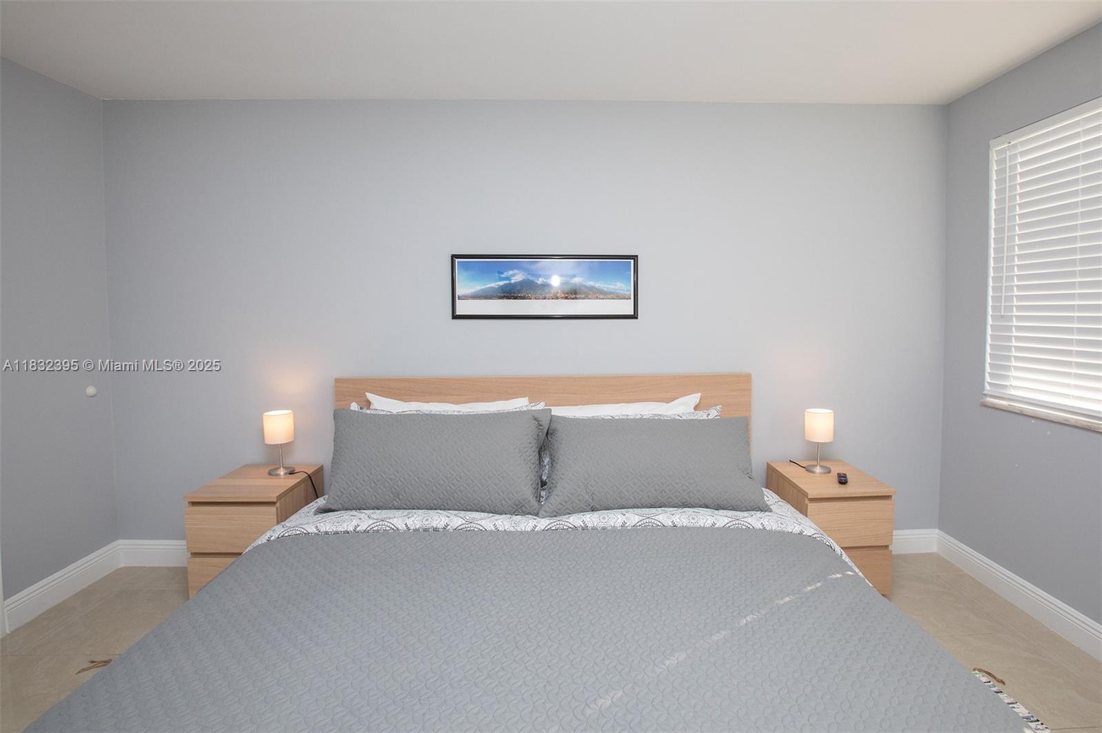 YACHT CLUB CONDO (THE) - Residential