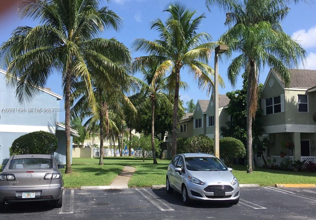 17320 NW 67 th pl G-7