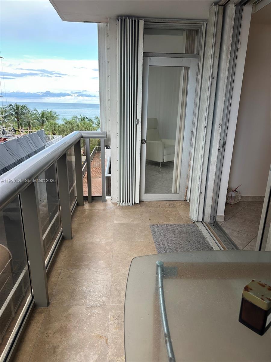 MAISON GRANDE CONDO - Residential Lease