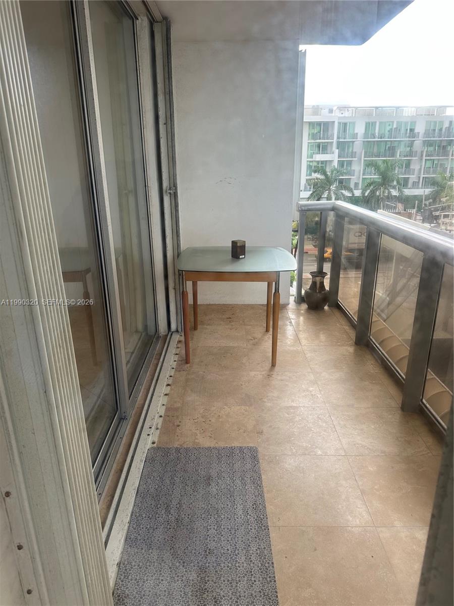 MAISON GRANDE CONDO - Residential Lease