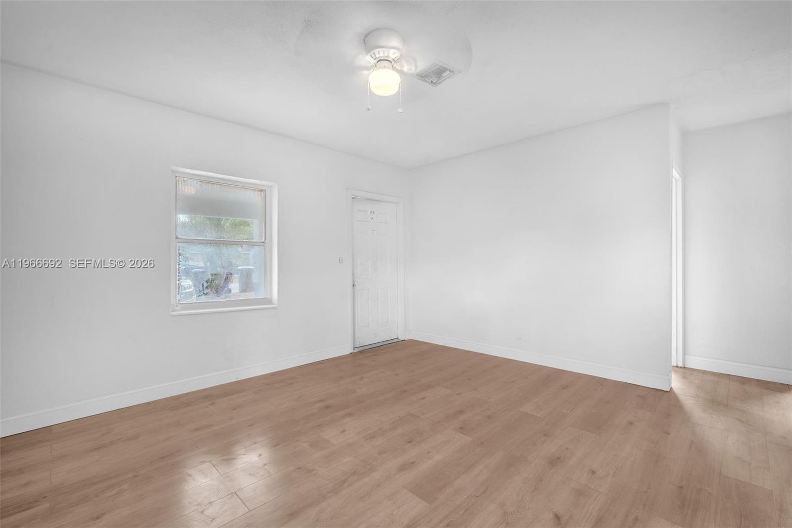 LINCOLN PARK SIXTH ADD - Residential Lease