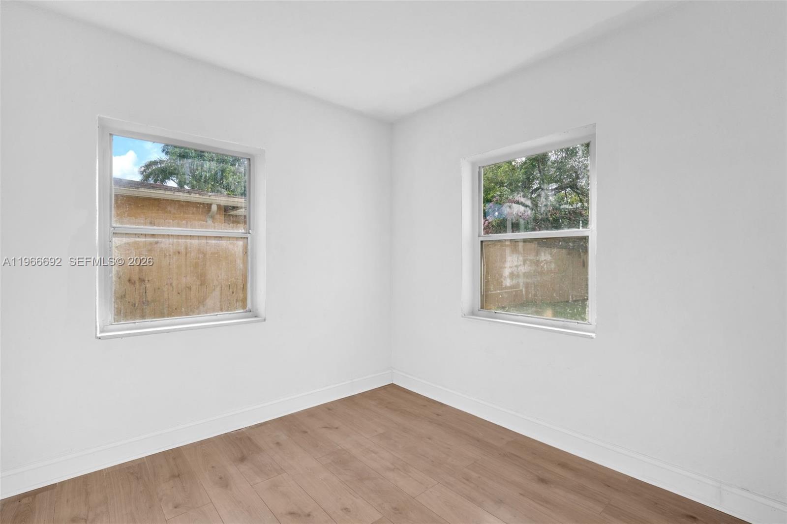 LINCOLN PARK SIXTH ADD - Residential Lease