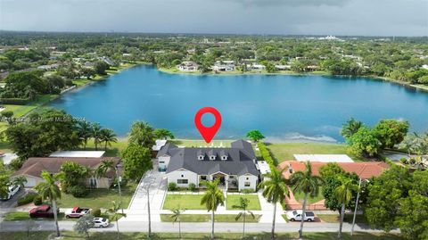 9291 SW 88th St Miami FL 33176
