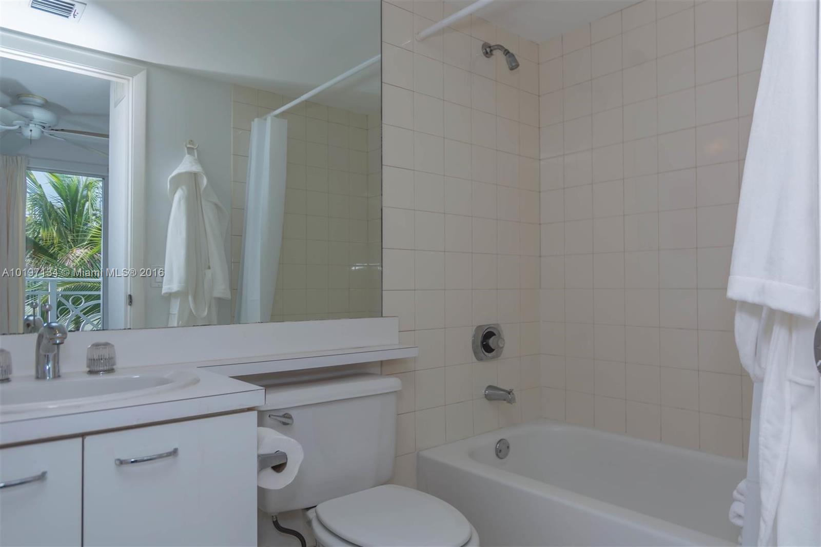 Villas At South Beach Con - Residential Lease