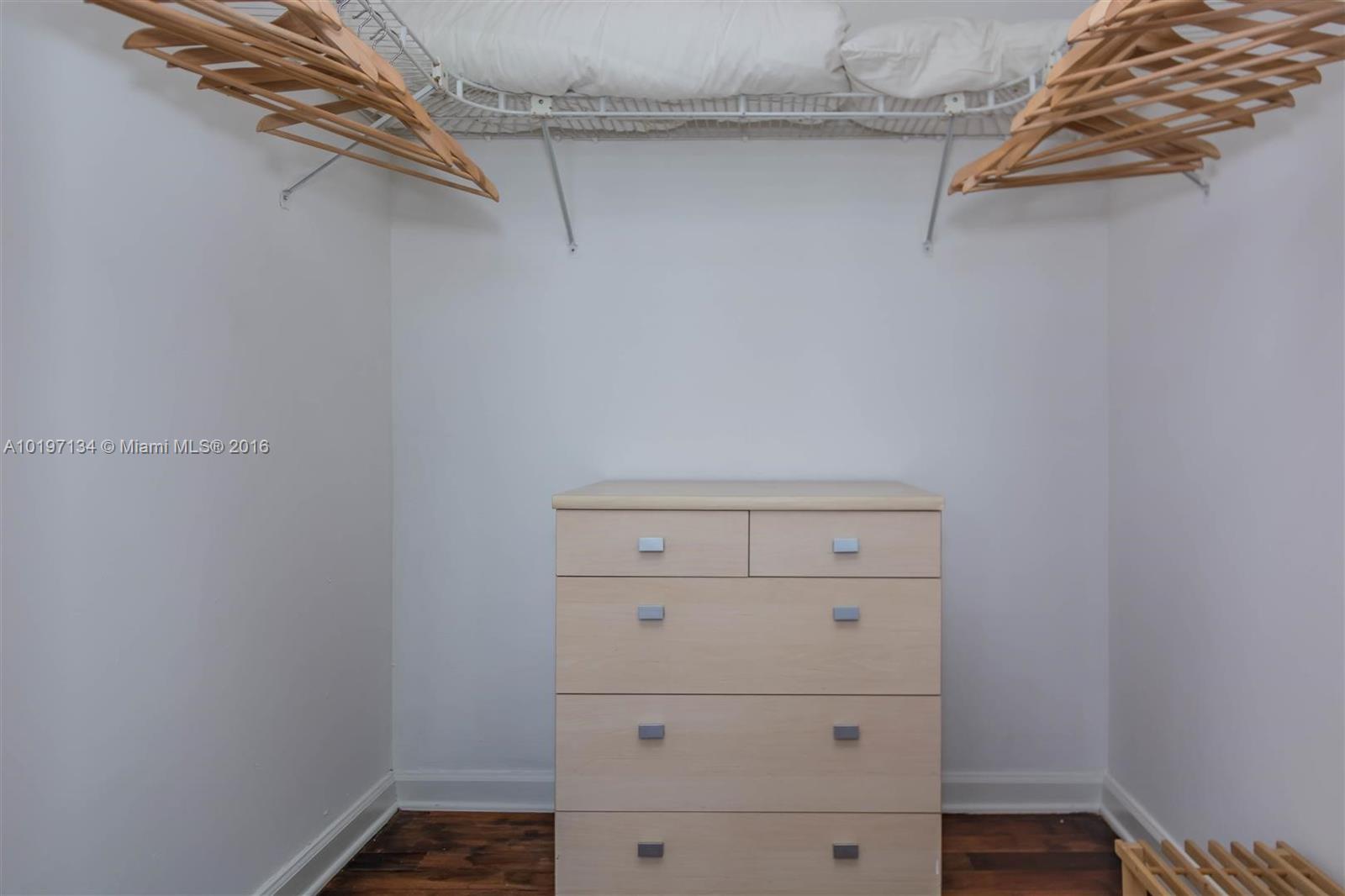 Villas At South Beach Con - Residential Lease