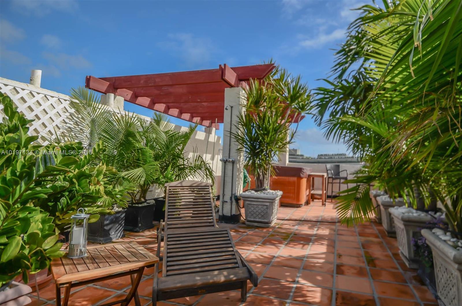 Villas At South Beach Con - Residential Lease