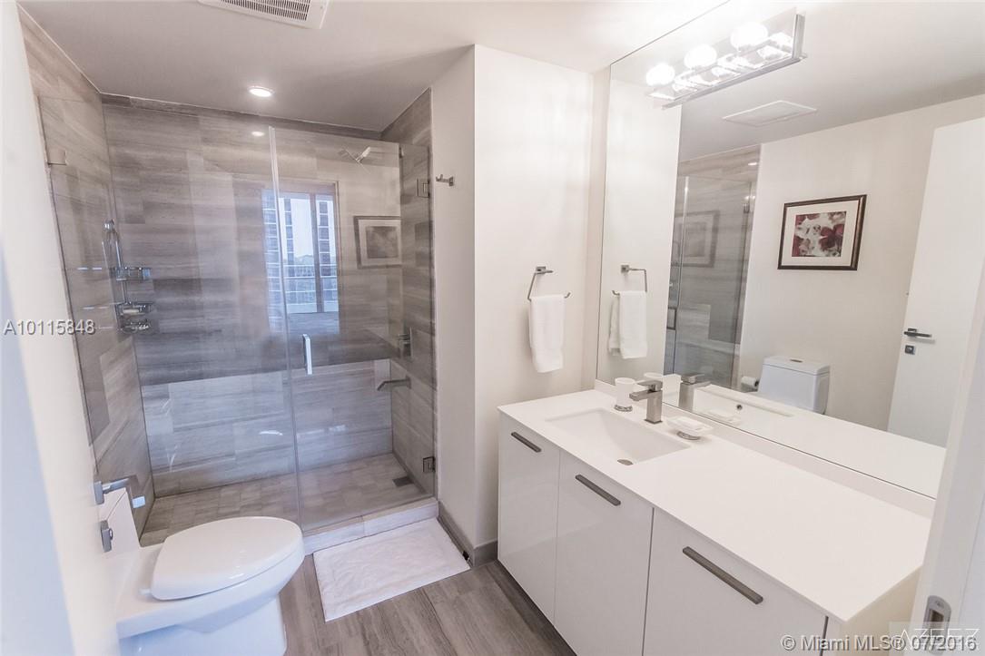 Brickellhouse - Residential Lease