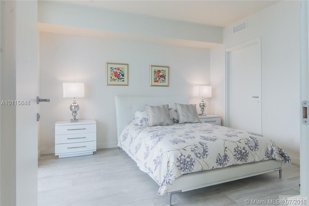 Brickellhouse - Residential Lease