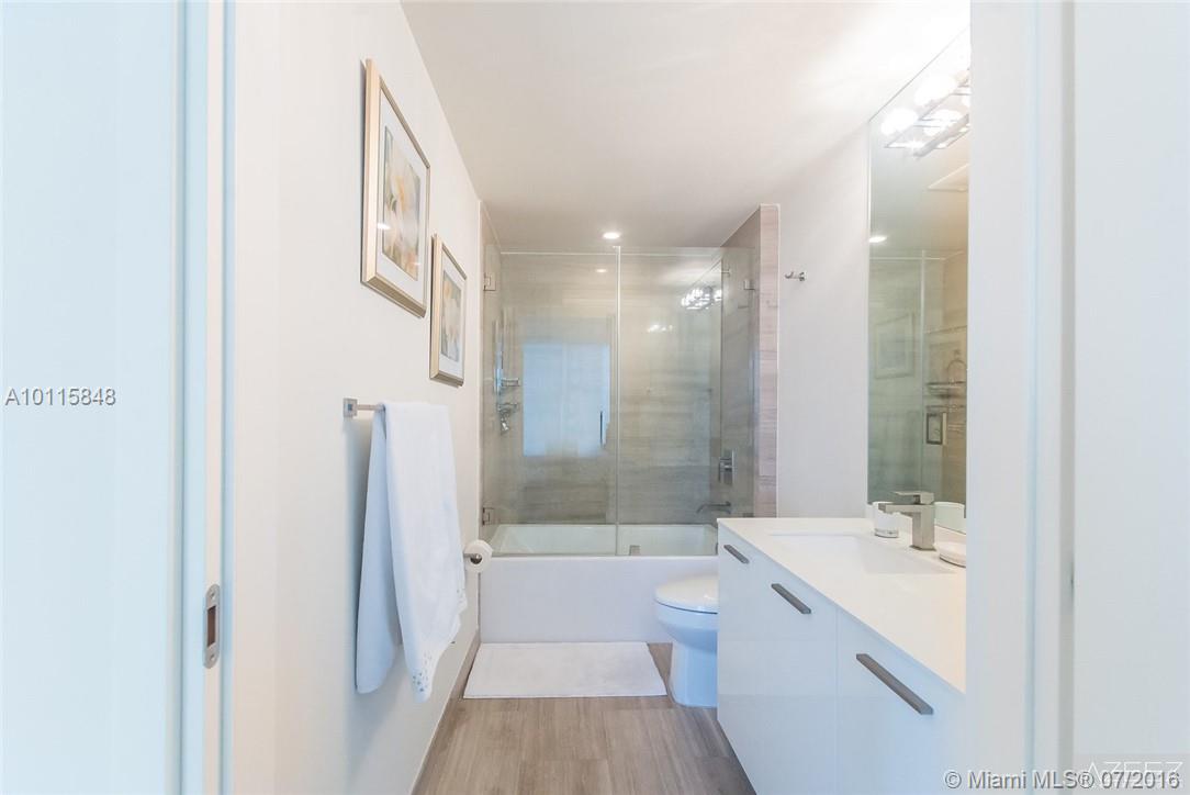 Brickellhouse - Residential Lease