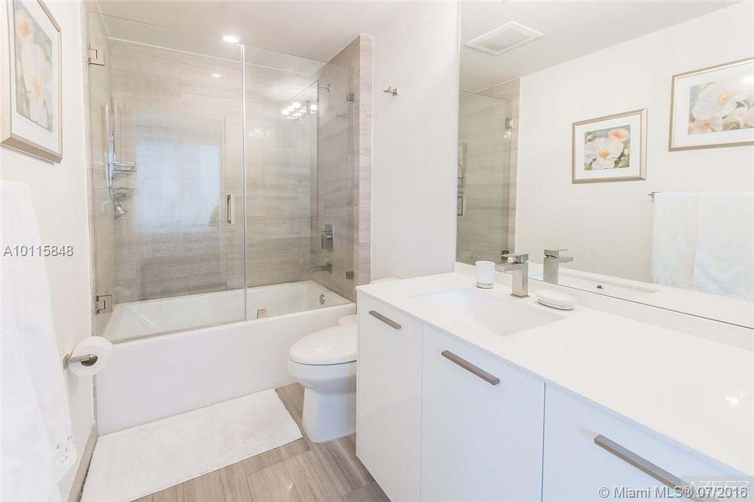 Brickellhouse - Residential Lease