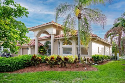 A home in Cooper City