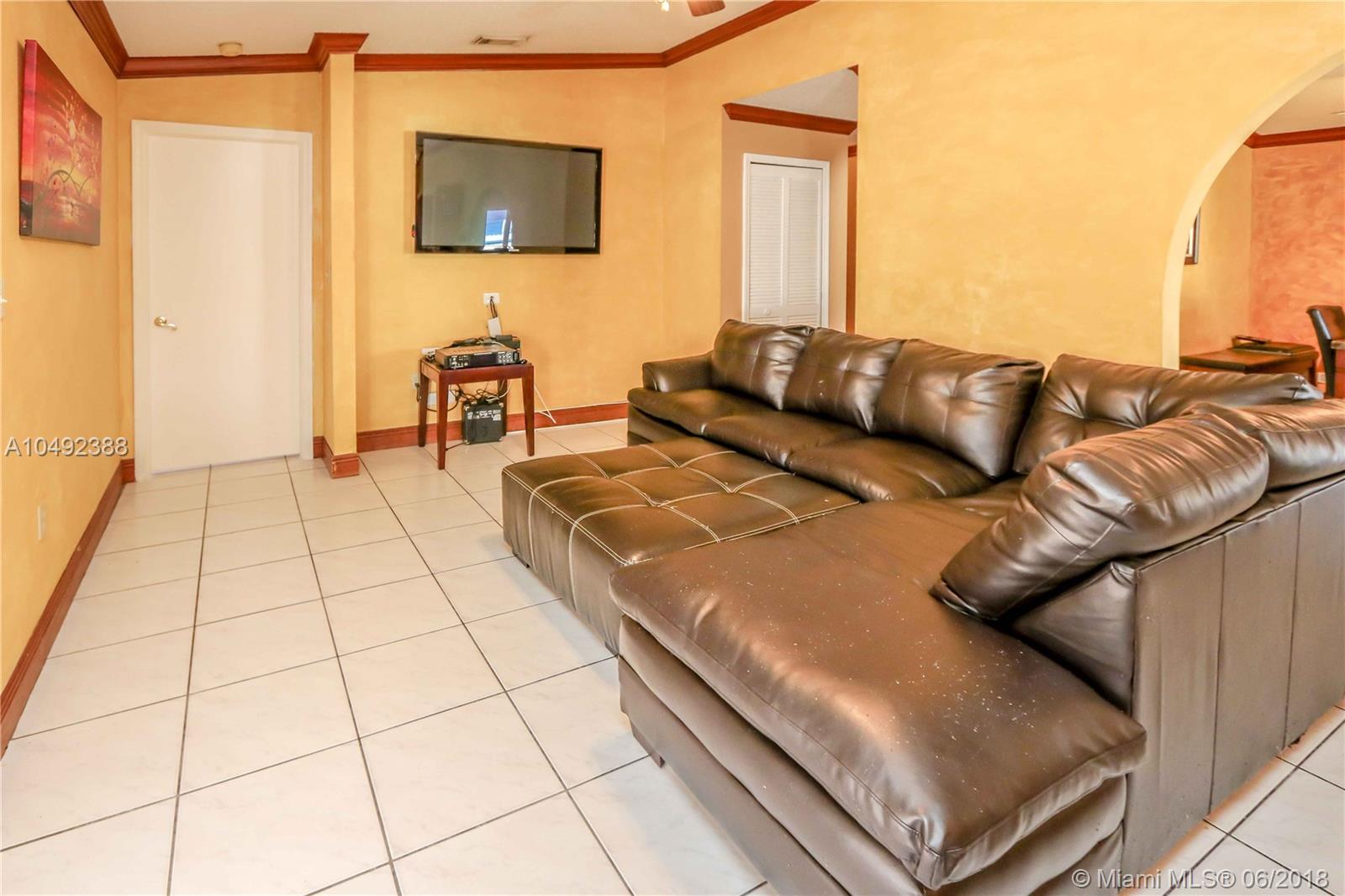 RICHMOND HOMES - Residential