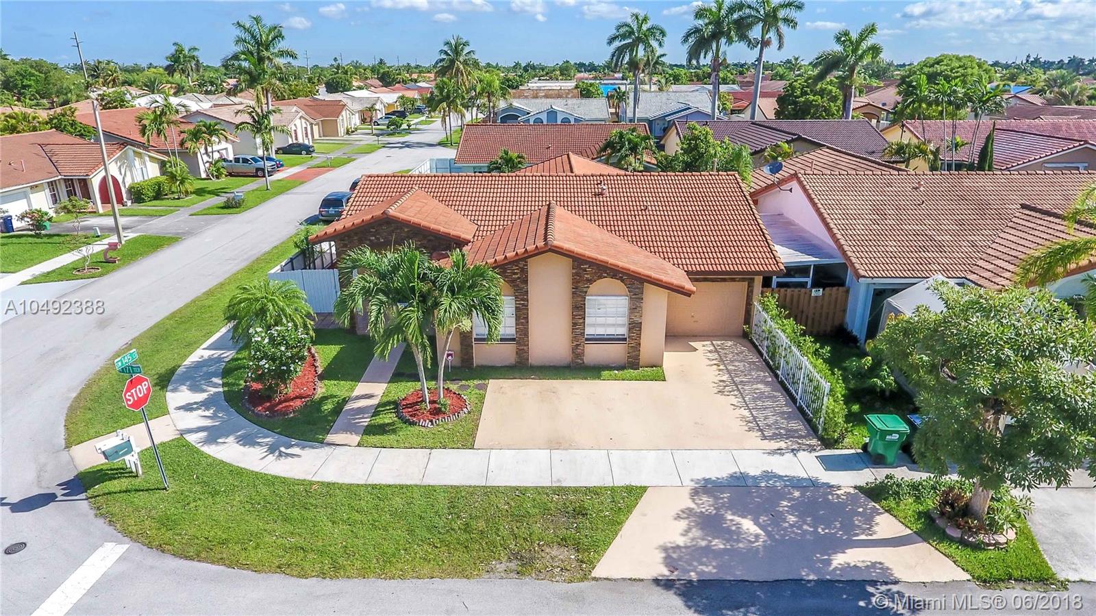 RICHMOND HOMES - Residential