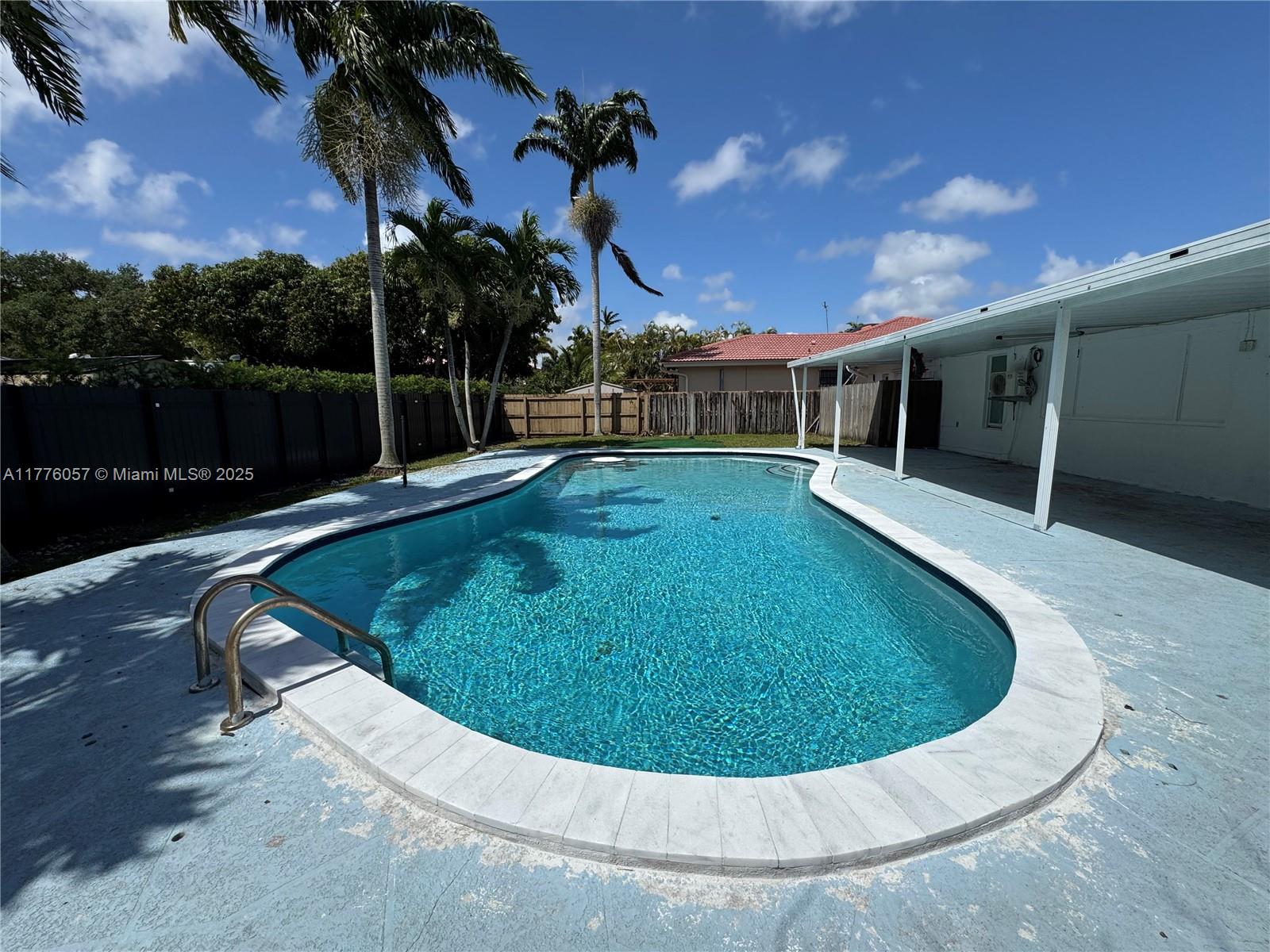9970 SW 30th St -