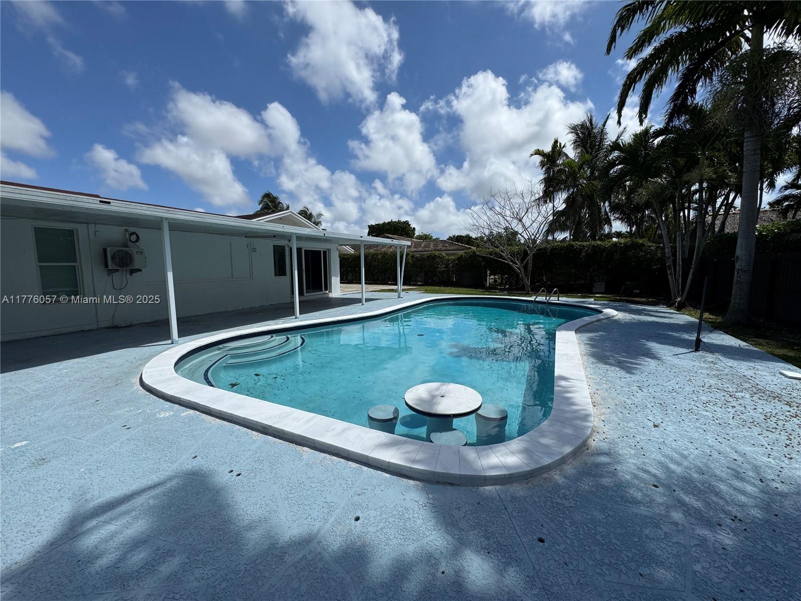 9970 SW 30th St -