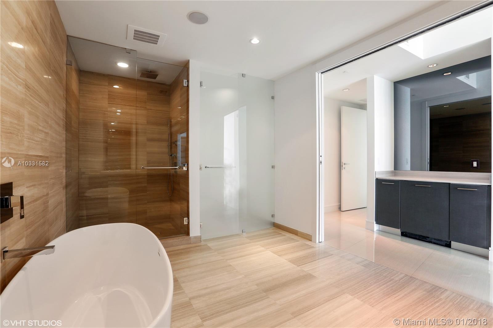 Echo Aventura - Residential Lease