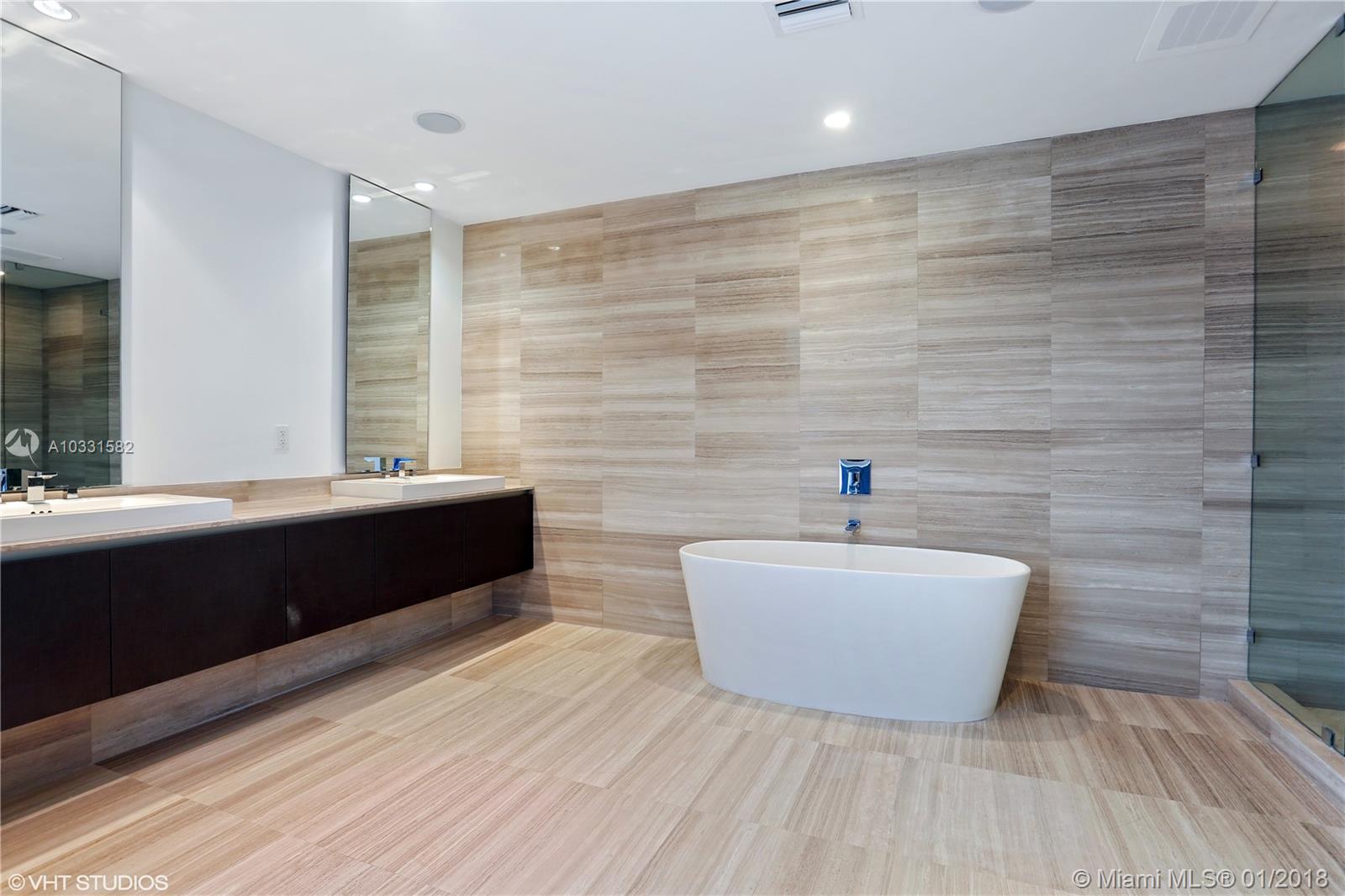 Echo Aventura - Residential Lease