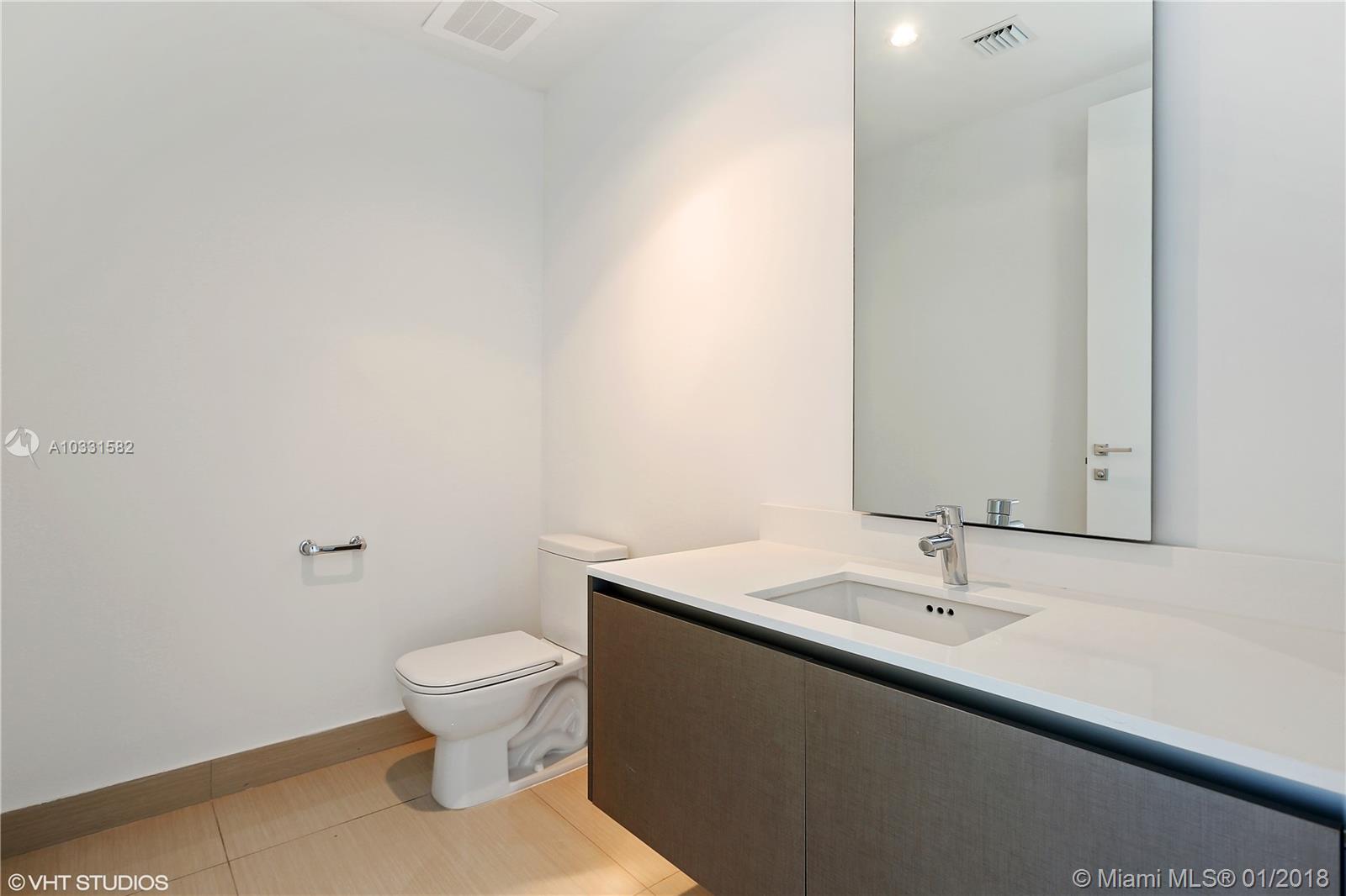 Echo Aventura - Residential Lease