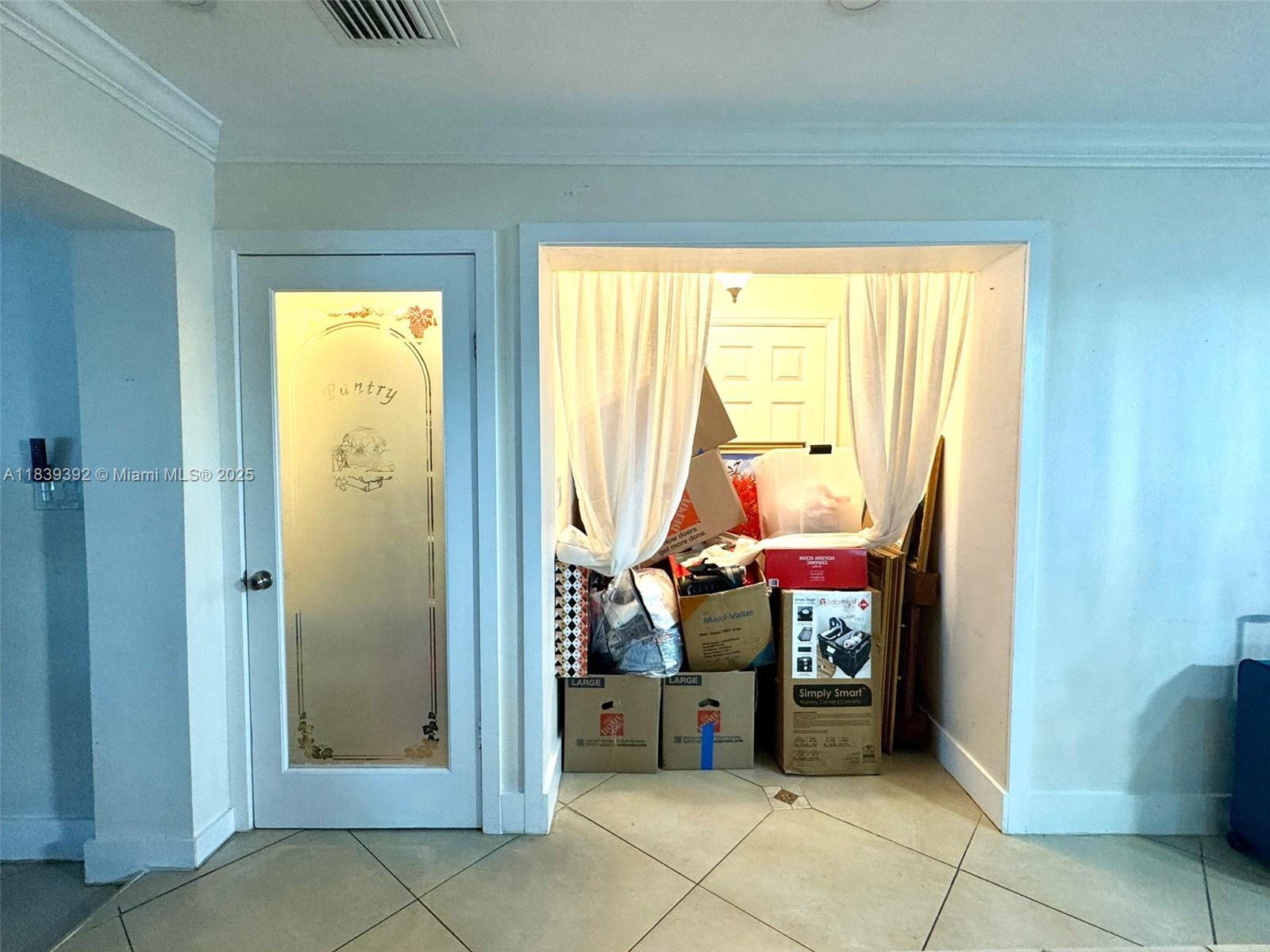 2241 SW 43rd Ave
