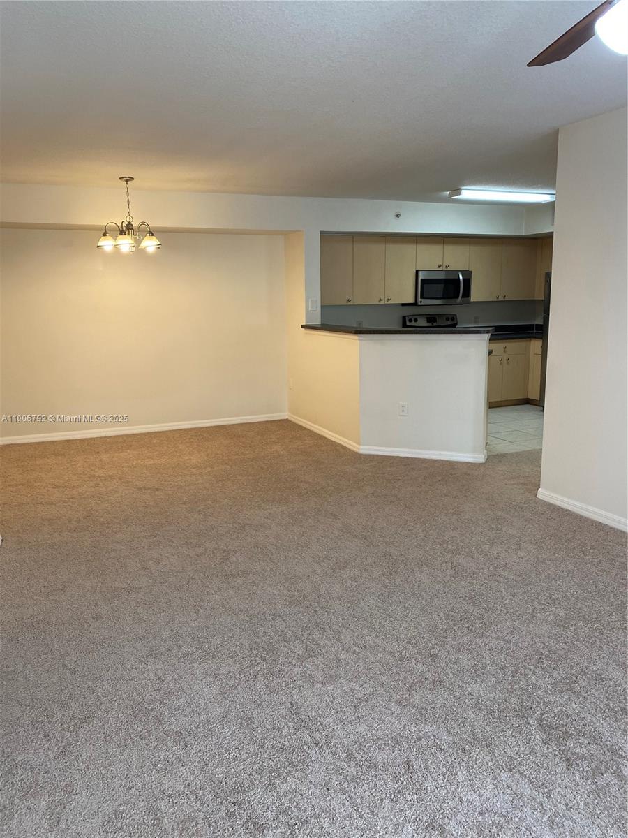 EMERALD ISLE AT LAGUNA LA - Residential Lease