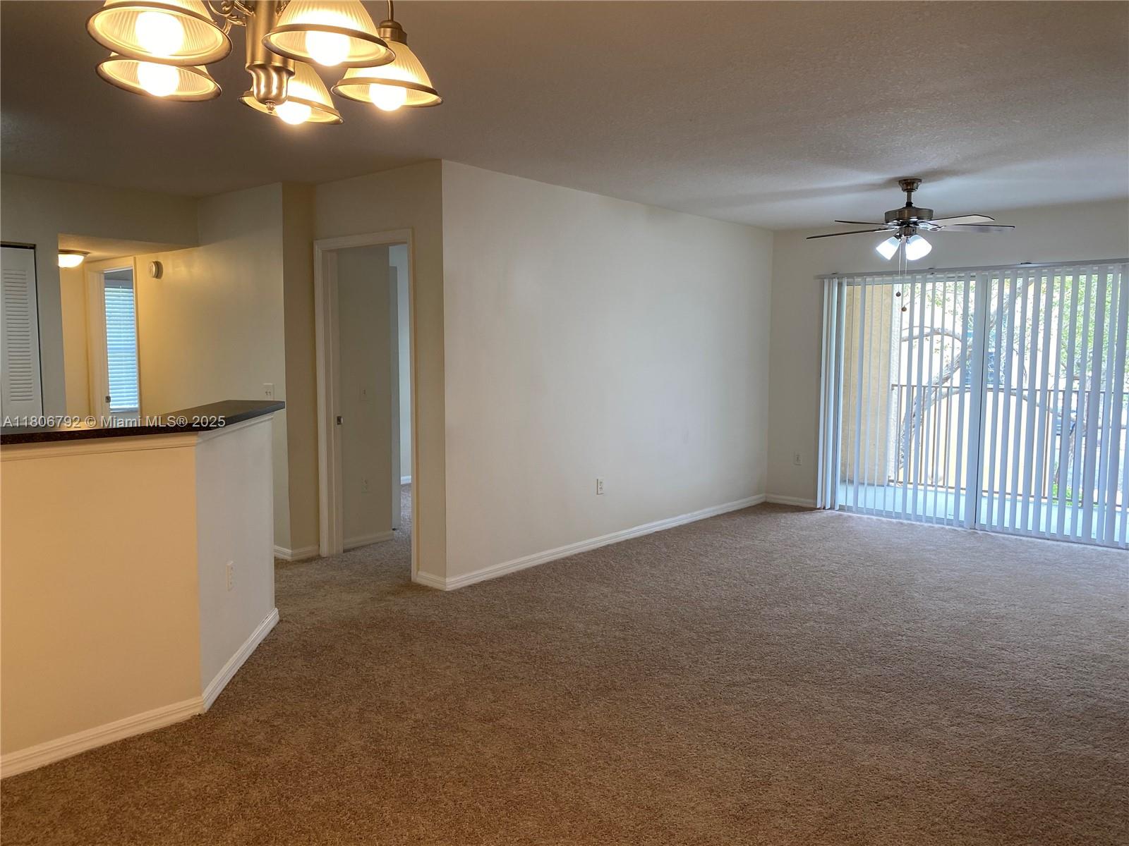 EMERALD ISLE AT LAGUNA LA - Residential Lease
