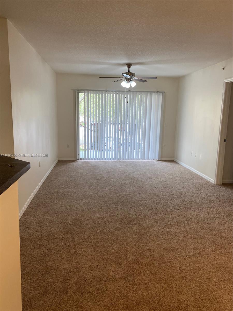 EMERALD ISLE AT LAGUNA LA - Residential Lease